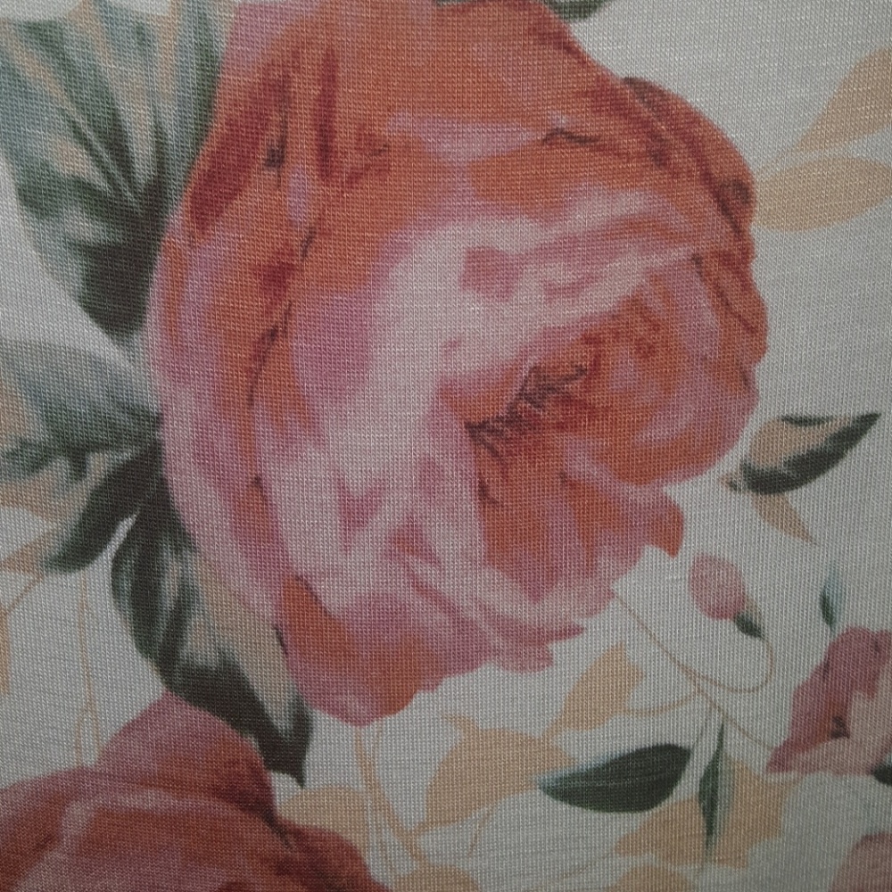 Sale!! Last 2!! Ivory Floral Maxi Dress Small - Picture 2 of 4